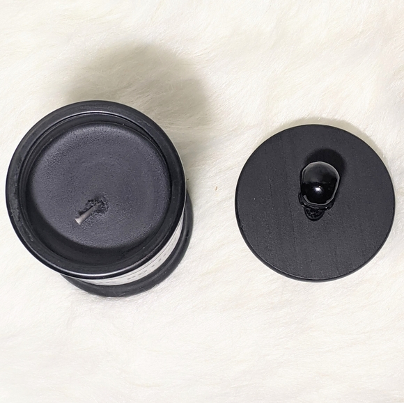 NWT Gothic Candle - Picture 5 of 10